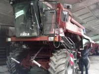 Зерноуборочные комбайны ЛИДА 1300, 2006 год